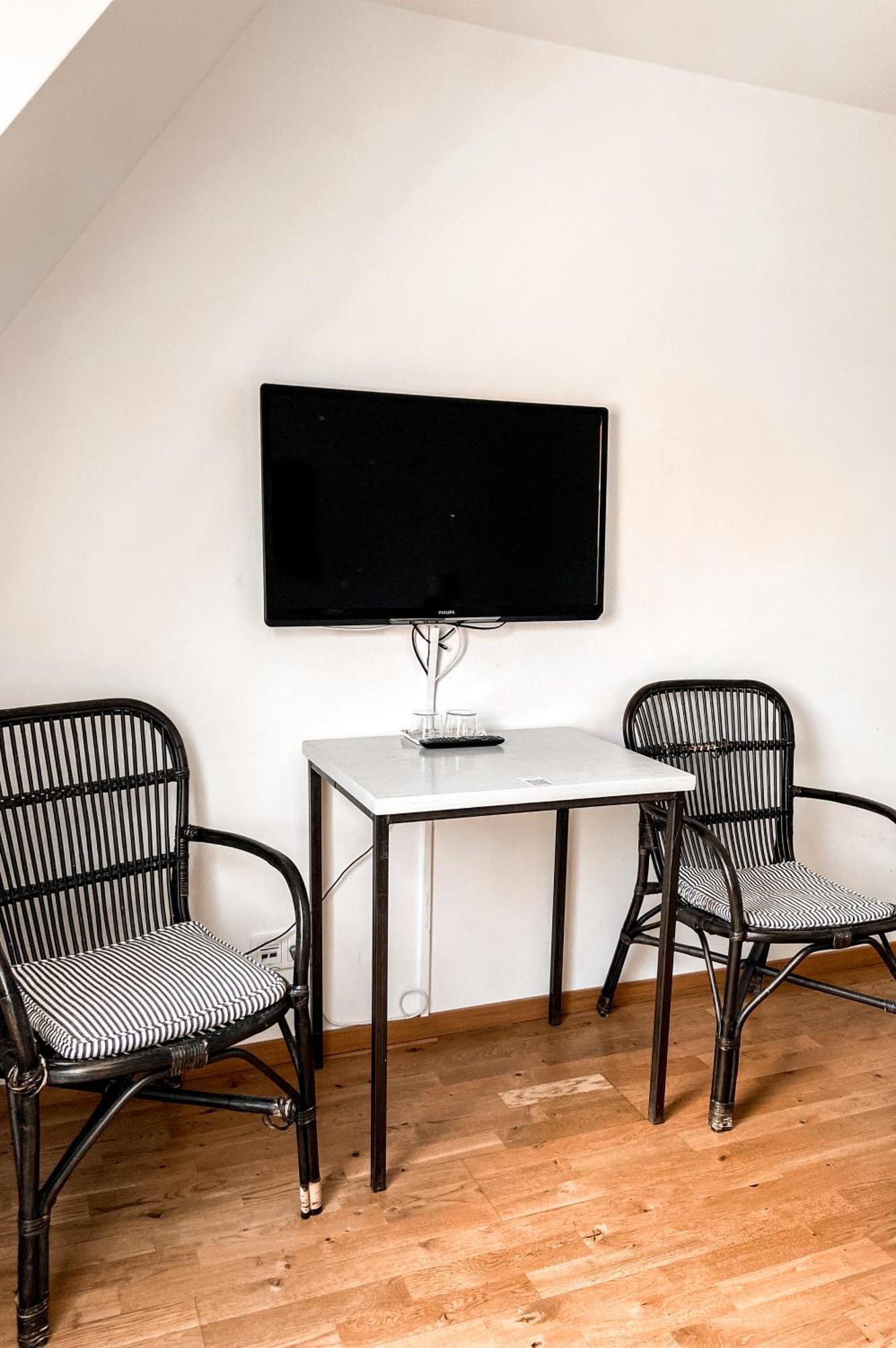 Gardens & Apotekarns B&B Simrishamn Buitenkant foto