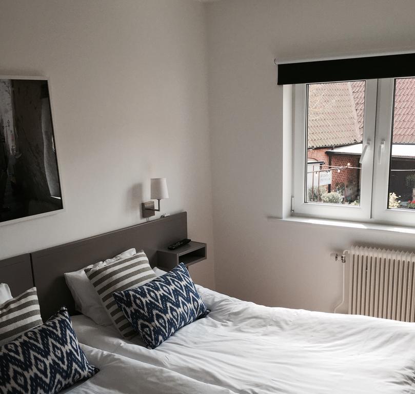 Gardens & Apotekarns B&B Simrishamn Buitenkant foto
